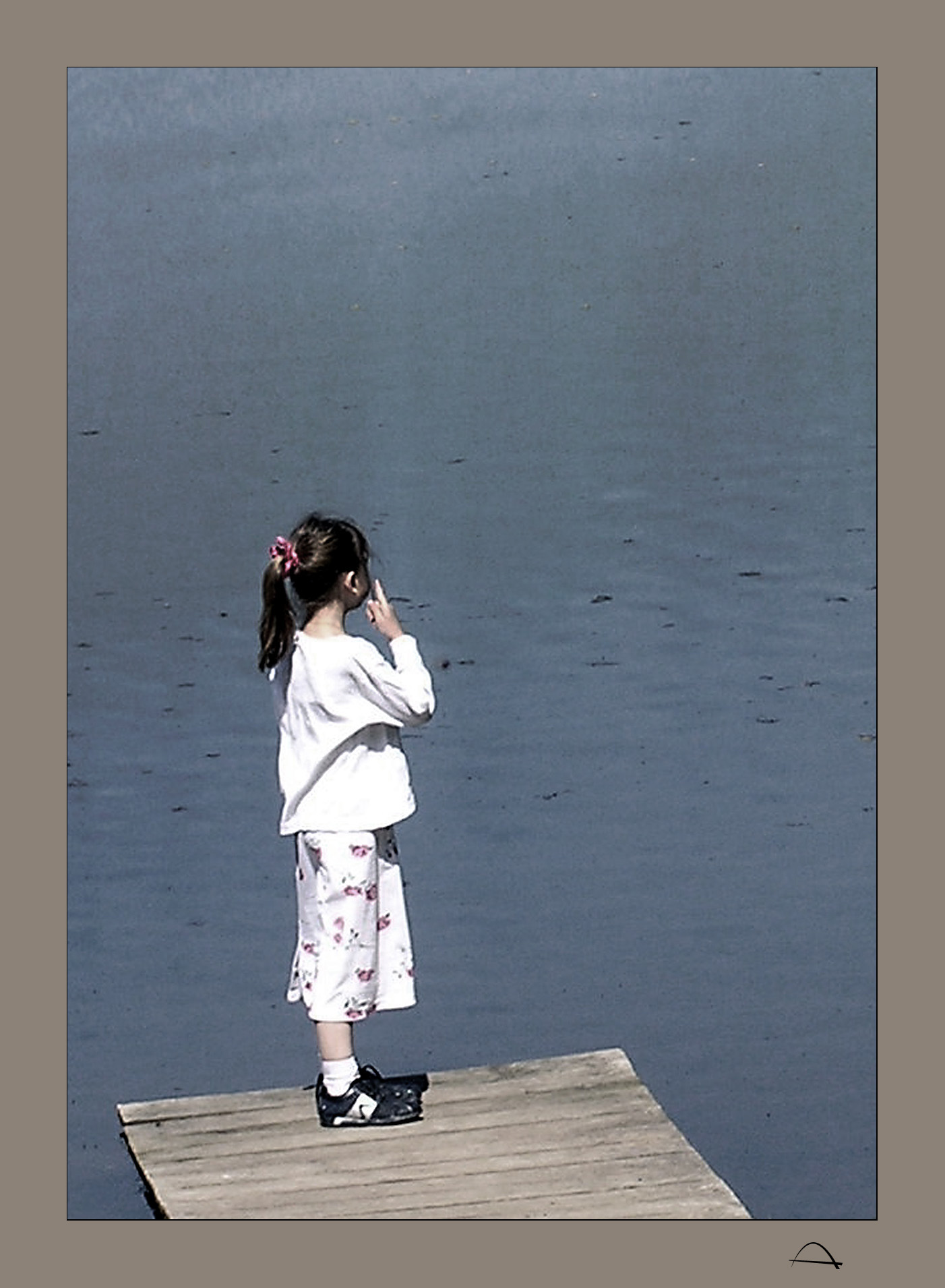 M&auml;dchen am Anglersteg, Schwanenteich Peine